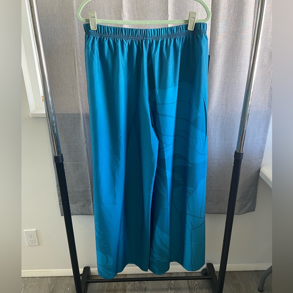 ❌SOLD❌ NWT Pulelehua Maui 2XL Wide Leg Pants